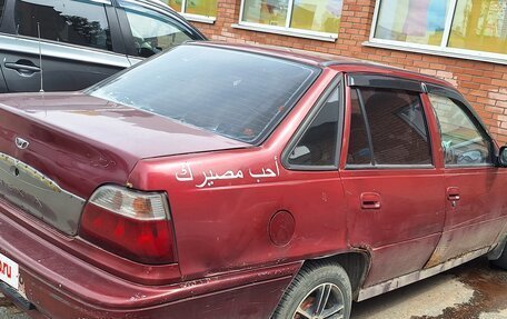 Daewoo Nexia I рестайлинг, 2004 год, 60 000 рублей, 2 фотография