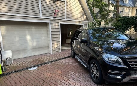 Mercedes-Benz M-Класс, 2014 год, 2 600 000 рублей, 6 фотография