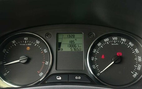 Skoda Fabia II, 2014 год, 589 000 рублей, 14 фотография