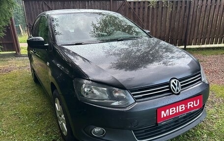 Volkswagen Polo VI (EU Market), 2010 год, 550 000 рублей, 1 фотография