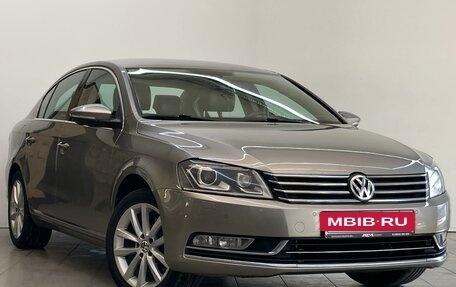 Volkswagen Passat B7, 2012 год, 1 050 000 рублей, 4 фотография