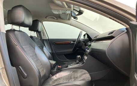 Volkswagen Passat B7, 2012 год, 1 050 000 рублей, 19 фотография
