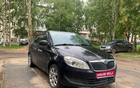 Skoda Fabia II, 2010 год, 325 000 рублей, 1 фотография