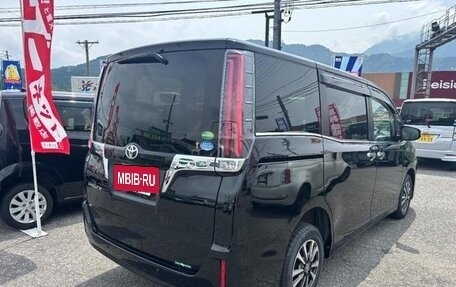 Toyota Esquire I, 2021 год, 2 000 000 рублей, 4 фотография