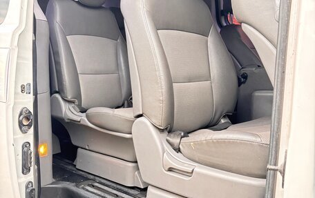 Hyundai Grand Starex Grand Starex I рестайлинг 2, 2012 год, 1 750 000 рублей, 14 фотография