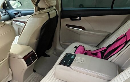Toyota Camry, 2012 год, 1 800 000 рублей, 10 фотография