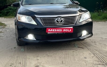 Toyota Camry, 2012 год, 1 800 000 рублей, 6 фотография
