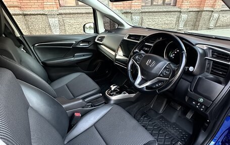 Honda Fit III, 2018 год, 1 350 000 рублей, 22 фотография