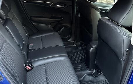 Honda Fit III, 2018 год, 1 350 000 рублей, 29 фотография