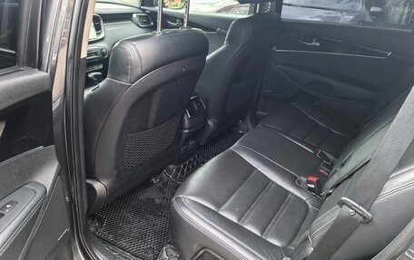 KIA Sorento III Prime рестайлинг, 2018 год, 3 100 000 рублей, 17 фотография