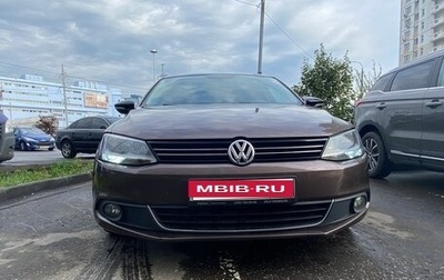 Volkswagen Jetta VI, 2014 год, 1 000 000 рублей, 1 фотография