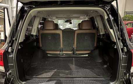 Toyota Land Cruiser 200, 2017 год, 5 992 000 рублей, 13 фотография