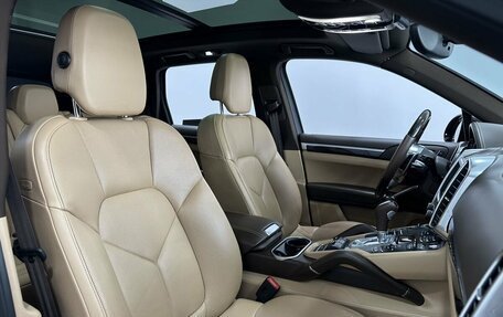 Porsche Cayenne III, 2015 год, 3 047 000 рублей, 15 фотография