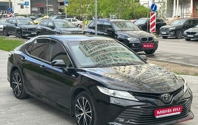Toyota Camry, 2020 год, 3 490 000 рублей, 1 фотография