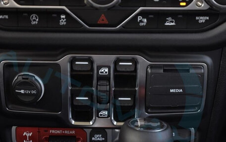 Jeep Wrangler, 2025 год, 8 200 000 рублей, 19 фотография