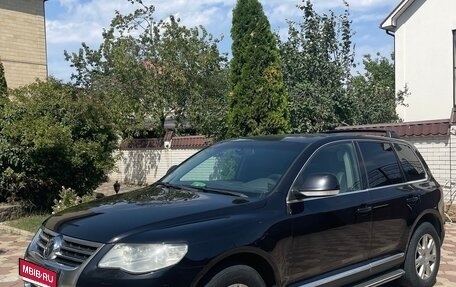Volkswagen Touareg III, 2007 год, 1 100 000 рублей, 1 фотография