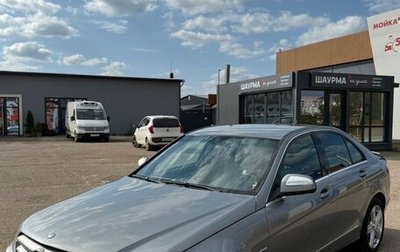 Mercedes-Benz C-Класс, 2008 год, 900 000 рублей, 1 фотография