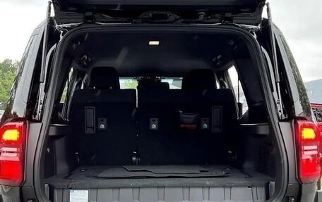 Toyota Land Cruiser Prado, 2025 год, 6 300 000 рублей, 12 фотография
