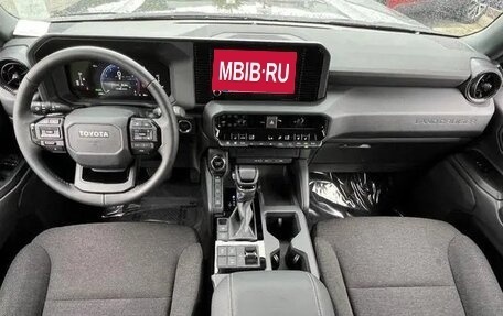 Toyota Land Cruiser Prado, 2025 год, 6 300 000 рублей, 15 фотография