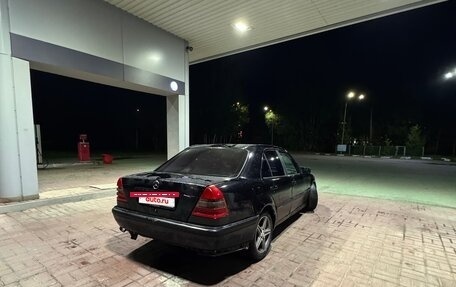 Mercedes-Benz C-Класс, 1996 год, 190 000 рублей, 3 фотография