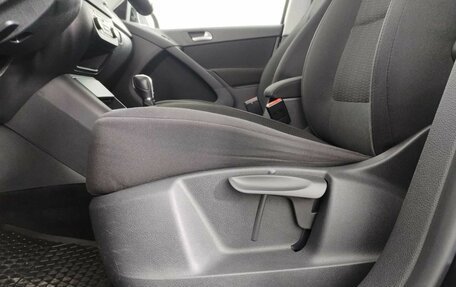 Volkswagen Tiguan I, 2012 год, 1 144 000 рублей, 16 фотография