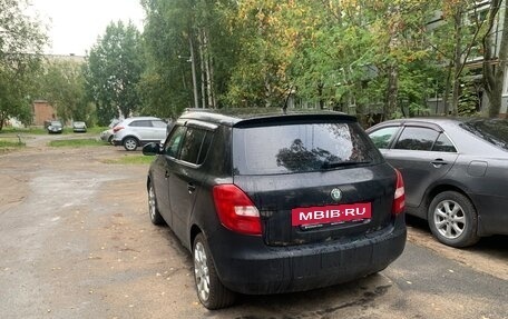 Skoda Fabia II, 2010 год, 325 000 рублей, 3 фотография