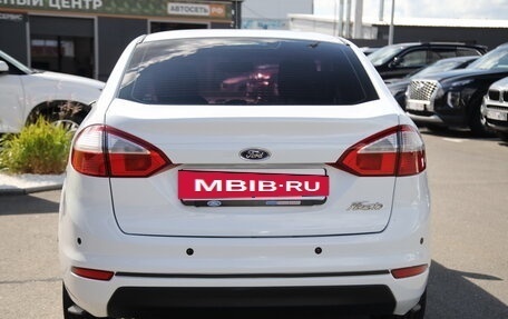Ford Fiesta, 2015 год, 690 000 рублей, 5 фотография