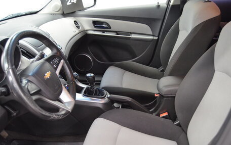 Chevrolet Cruze II, 2014 год, 710 000 рублей, 8 фотография