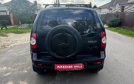Chevrolet Niva I рестайлинг, 2009 год, 450 000 рублей, 4 фотография