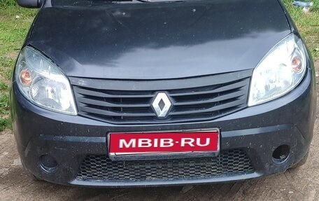 Renault Sandero I, 2010 год, 272 000 рублей, 1 фотография
