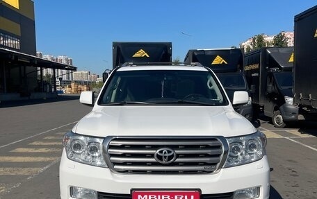 Toyota Land Cruiser 200, 2011 год, 3 000 070 рублей, 1 фотография