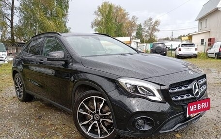 Mercedes-Benz GLA, 2019 год, 2 441 000 рублей, 2 фотография