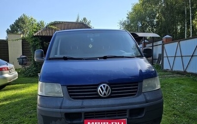 Volkswagen Transporter T5 рестайлинг, 2004 год, 890 000 рублей, 1 фотография