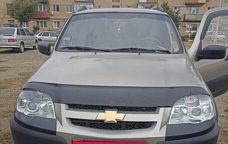 Chevrolet Niva I рестайлинг, 2019 год, 650 000 рублей, 1 фотография