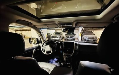 Toyota Land Cruiser 200, 2020 год, 11 300 000 рублей, 1 фотография