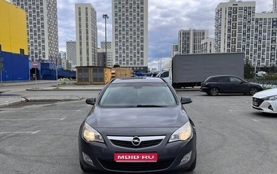 Opel Astra J, 2011 год, 620 000 рублей, 1 фотография