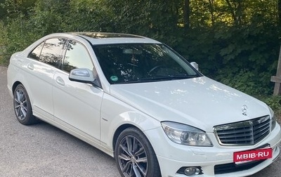 Mercedes-Benz C-Класс, 2008 год, 1 100 000 рублей, 1 фотография