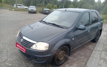Renault Logan I, 2013 год, 255 000 рублей, 1 фотография