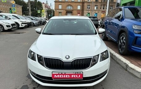 Skoda Octavia, 2019 год, 1 729 000 рублей, 2 фотография