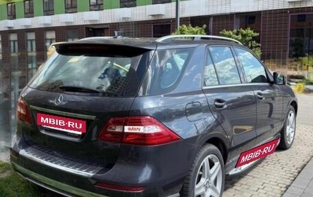 Mercedes-Benz M-Класс, 2013 год, 2 790 000 рублей, 3 фотография