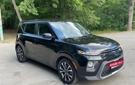 KIA Soul III, 2019 год, 1 975 000 рублей, 3 фотография