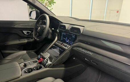 Lamborghini Urus I, 2024 год, 36 000 000 рублей, 6 фотография