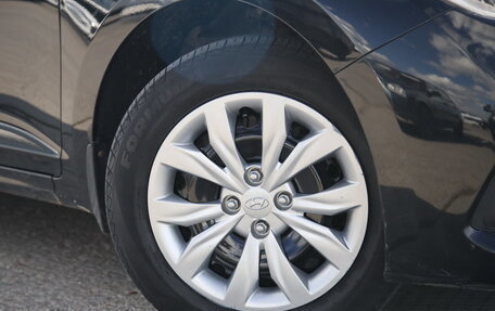 Hyundai Solaris II рестайлинг, 2017 год, 1 175 200 рублей, 3 фотография