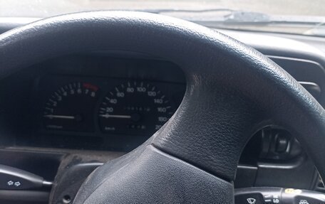 Daewoo Nexia I рестайлинг, 2004 год, 100 000 рублей, 5 фотография