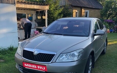 Skoda Octavia, 2009 год, 870 000 рублей, 2 фотография