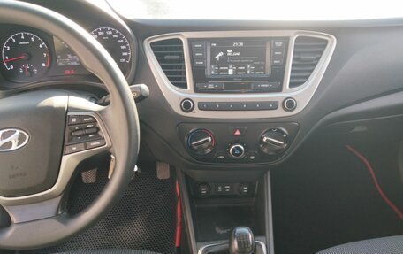 Hyundai Solaris II рестайлинг, 2018 год, 1 220 920 рублей, 7 фотография