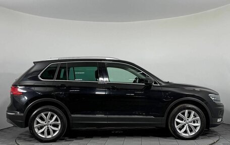 Volkswagen Tiguan II, 2017 год, 2 210 000 рублей, 4 фотография