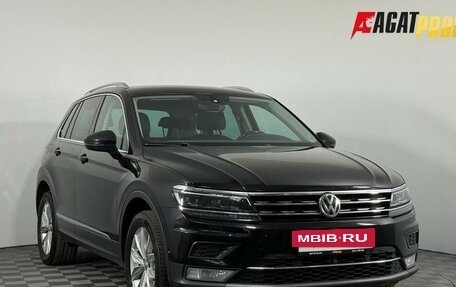 Volkswagen Tiguan II, 2017 год, 2 210 000 рублей, 3 фотография