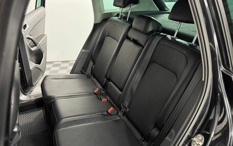Volkswagen Tiguan II, 2017 год, 2 210 000 рублей, 11 фотография