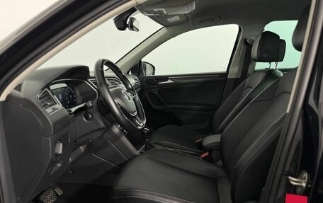Volkswagen Tiguan II, 2017 год, 2 210 000 рублей, 10 фотография